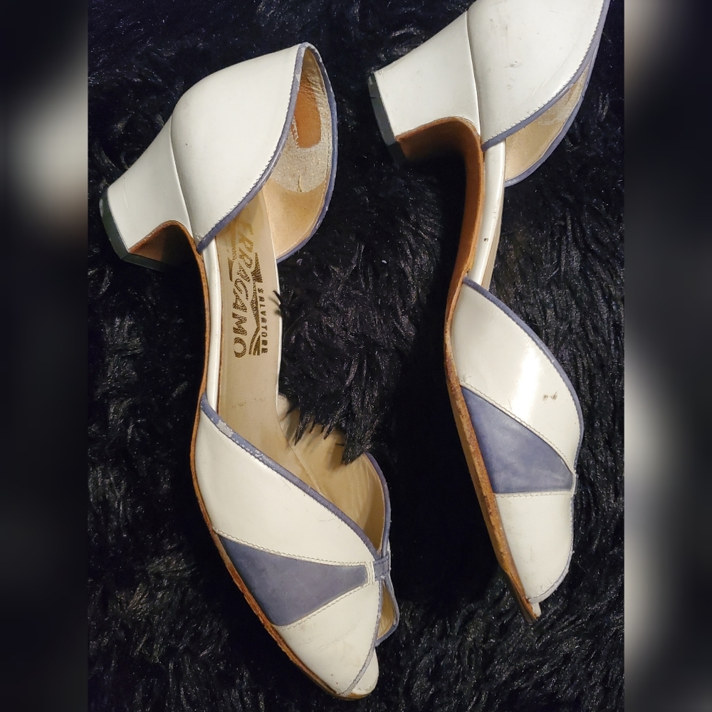 Vintage Salvatore Ferragamo heels